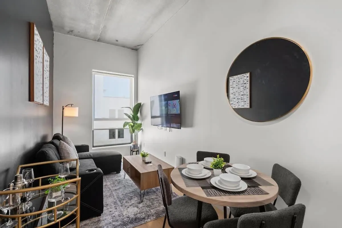 Luxurious King 2Br Suite In South End Charlotte! シャーロット
