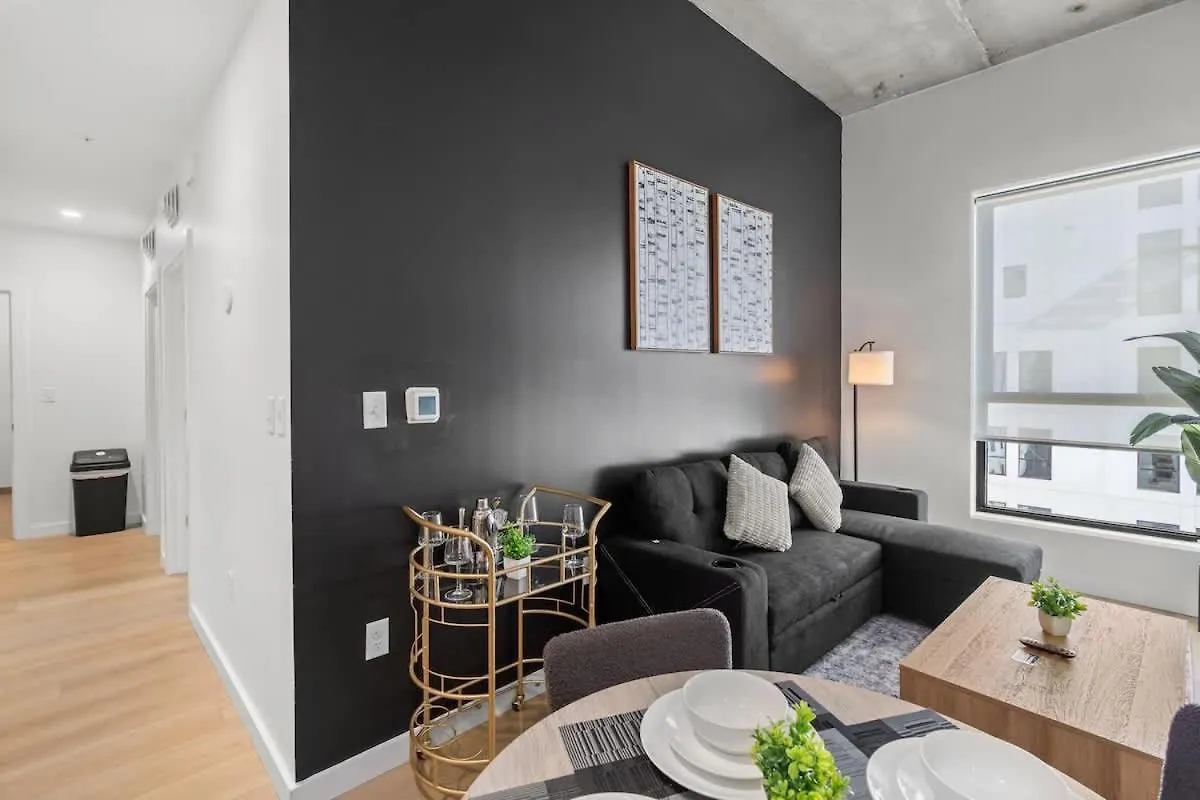 Luxurious King 2Br Suite In South End Charlotte!